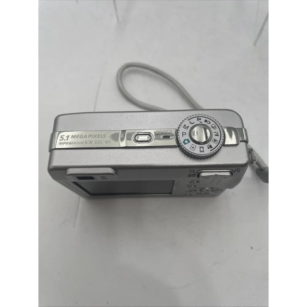 Sony Cyber-shot DSC-W5 5.1MP Digital Camera 3x Zoom+Battery+SD Card+Case